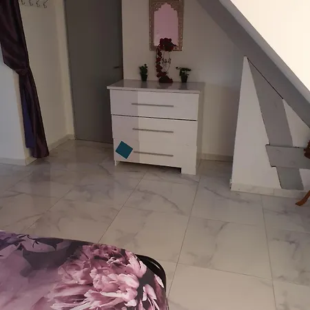Belle Maison A Menars Room photo